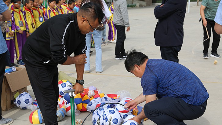 奇正助力 　六一快樂！